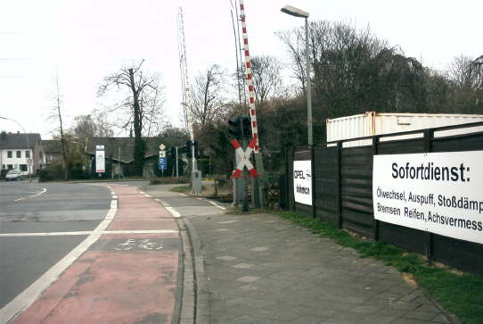 Auch unser alte Bahnschranke wird ersetzt