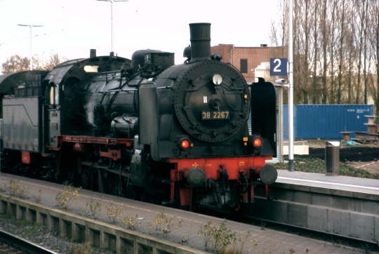 Nikolauszug 2005 warte in D�lken 